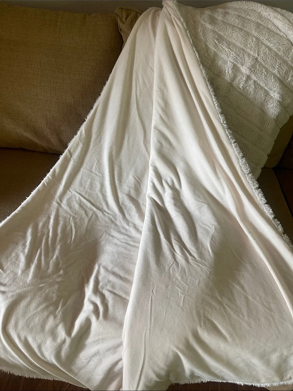 Throw for living or bedroom.